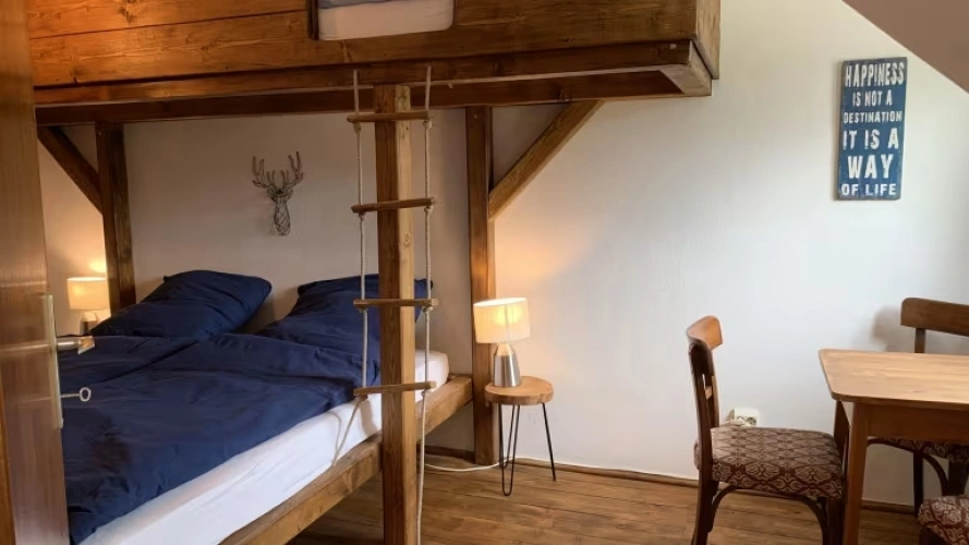 Triple room