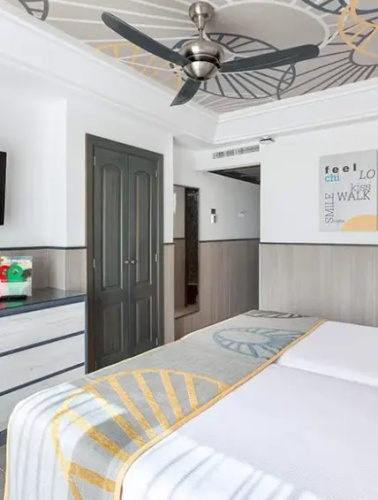 2 Bedrooms Family room