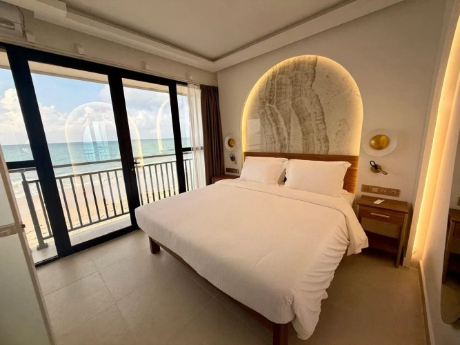 Signature Silhouette Honeymoon Double room