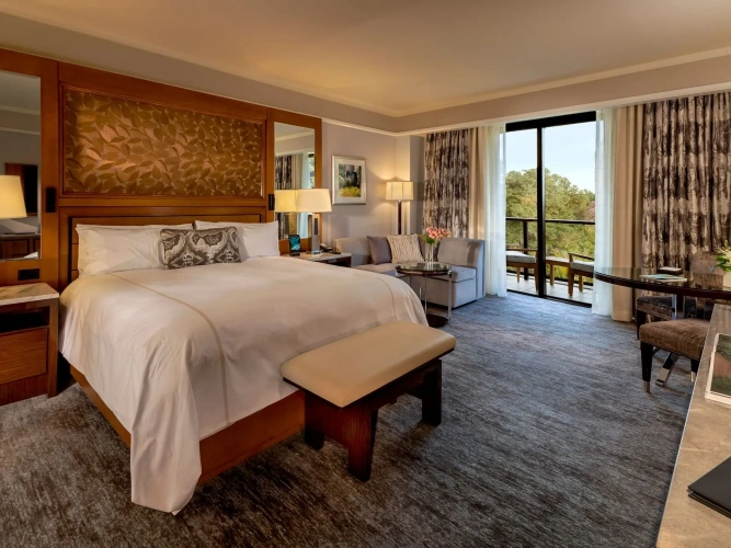 Double room with balcony and with lake view