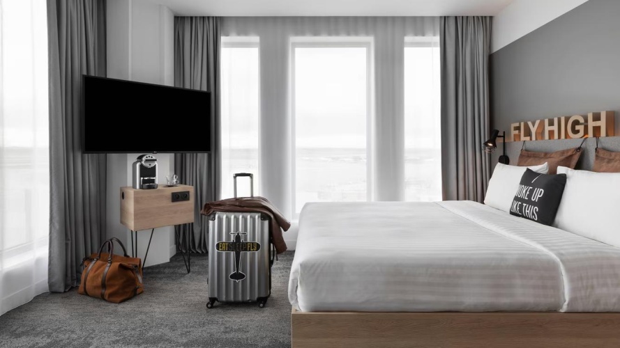 Moxy Biggy Double room