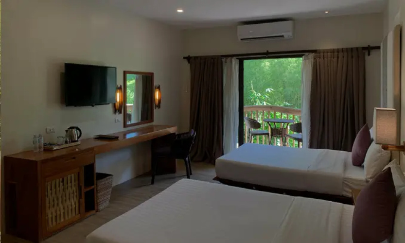 Deluxe Quadruple room