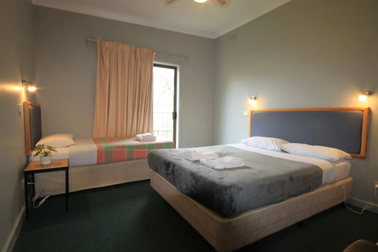 2 Bedrooms Suite