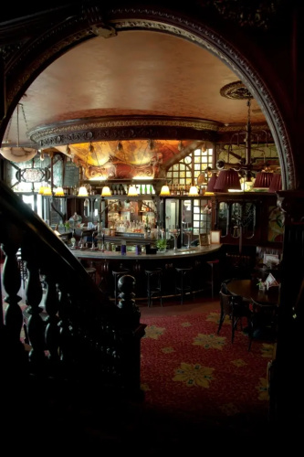 The Warrington Hotel