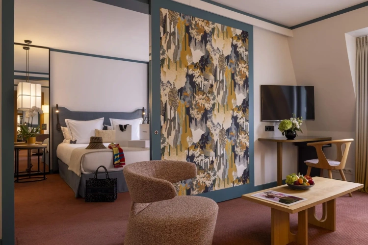 Double Suite