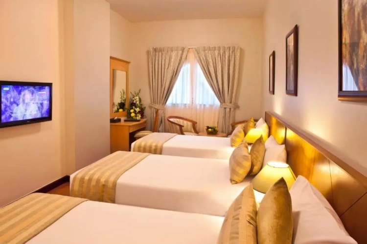 Triple room