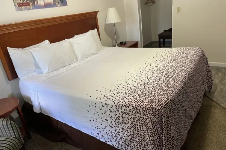 Jetted Tub Double room