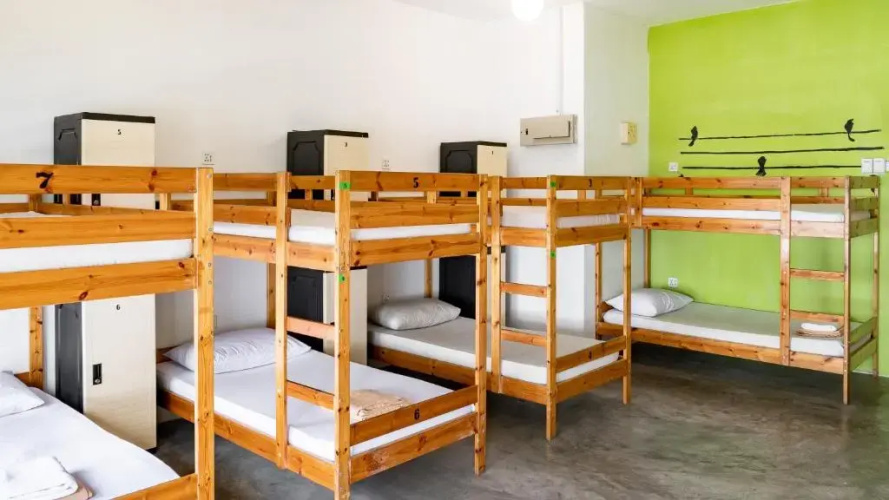 PODs The Backpackers Home & Cafe