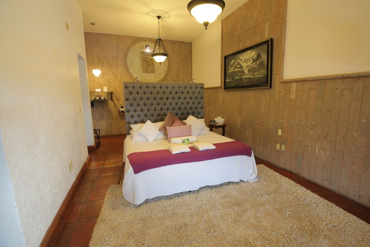 Cafe Double Master Suite