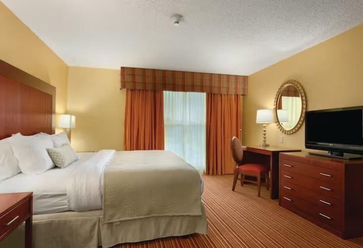 Premium Double Hearing Accessible Suite