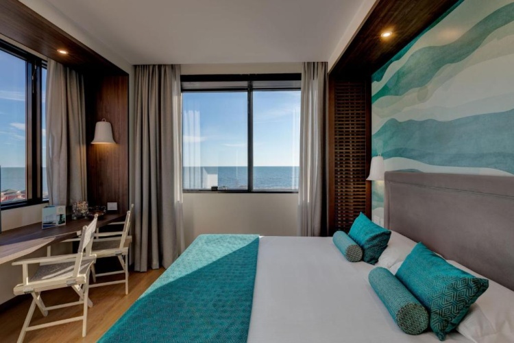Superior Double room with sea view