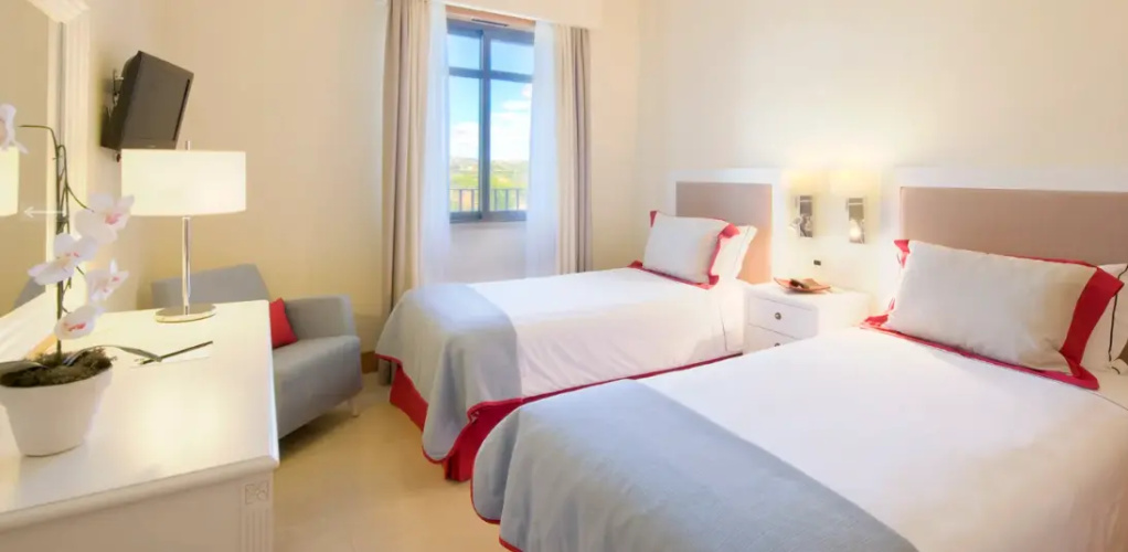 3 Bedrooms Superior Apartment