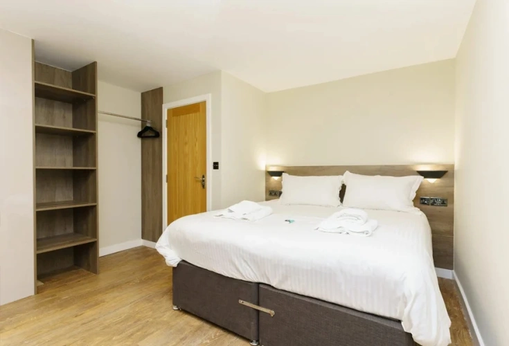 2 Bedrooms No. 7 Monkbar Mews Apartment