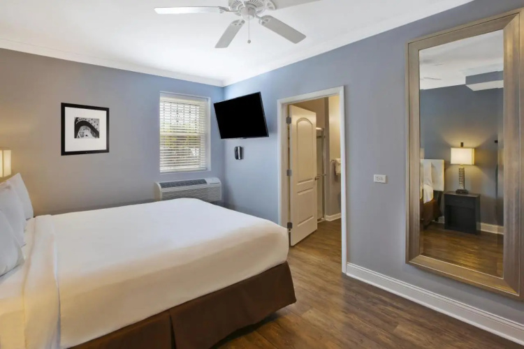 Hotel Chicago West Loop, SureStay Collection by Best Western photo 7