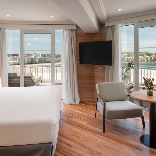 Presidential Double Duplex Suite with sea view