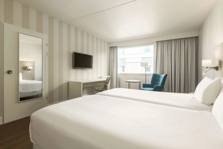 Superior Triple room