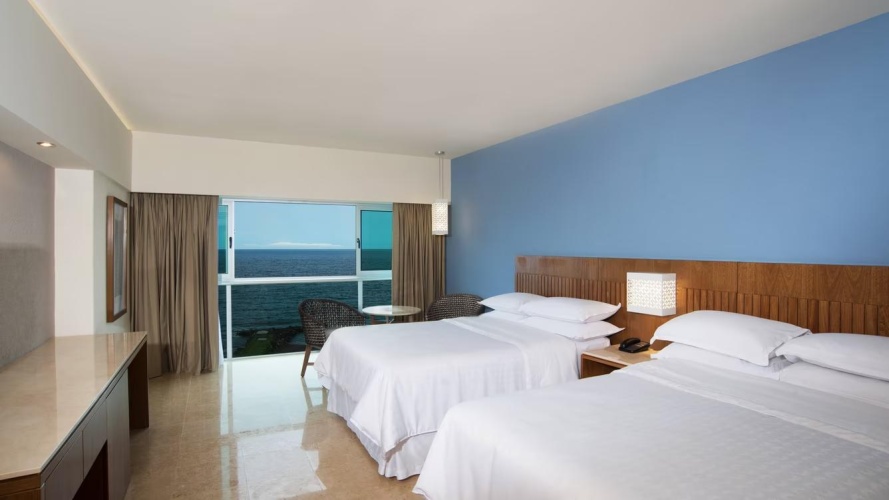 Deluxe High Floor Twin room with ocean view
