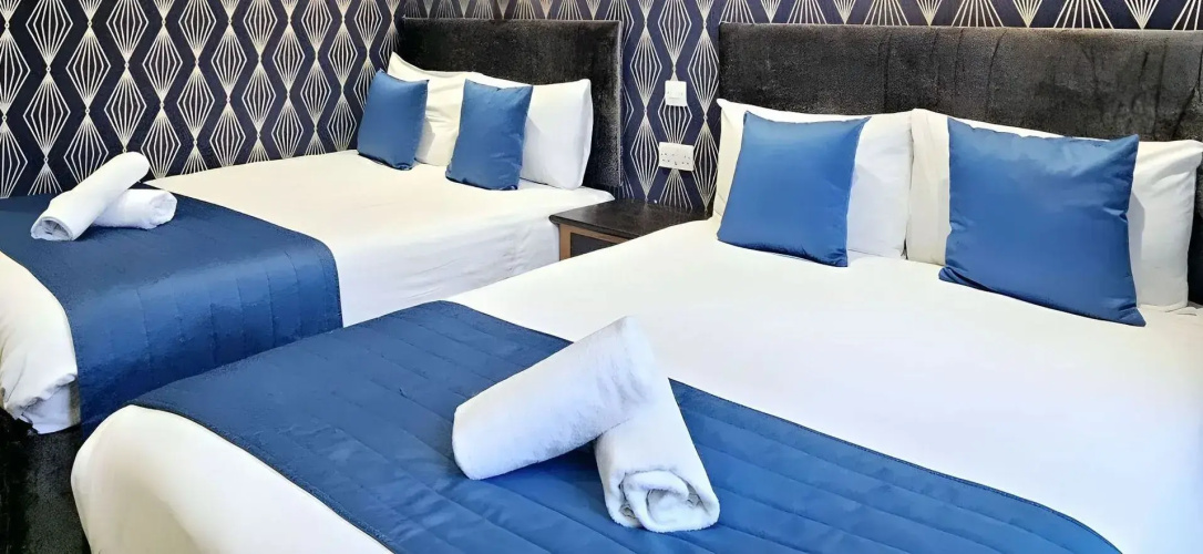 George Hotel