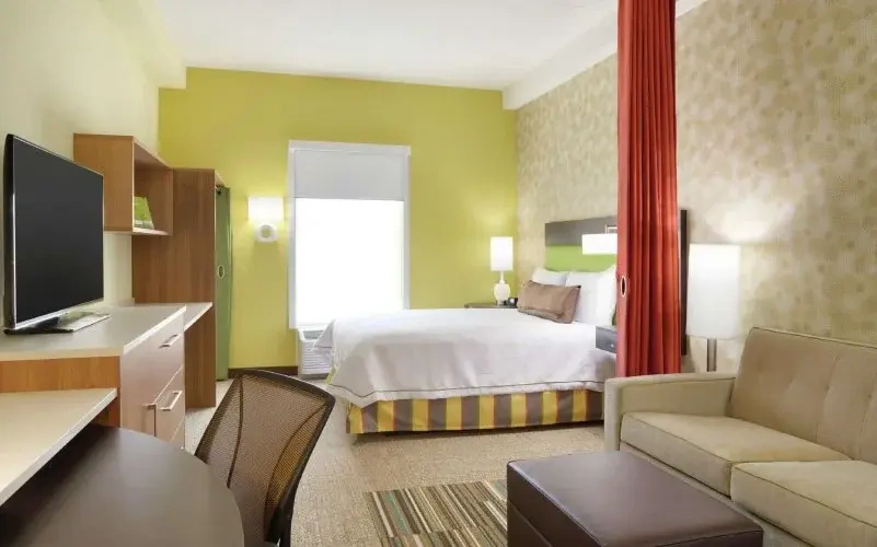 Accessible Double Suite