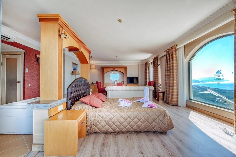 Corner Double Suite