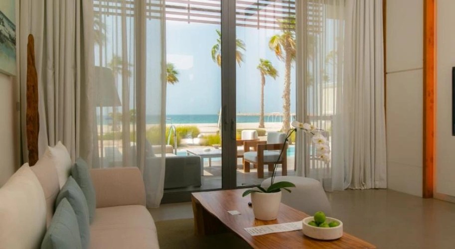 2 Bedrooms Beach Villa