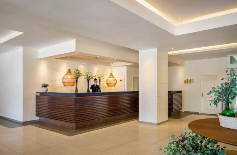 PortoBay Falésia