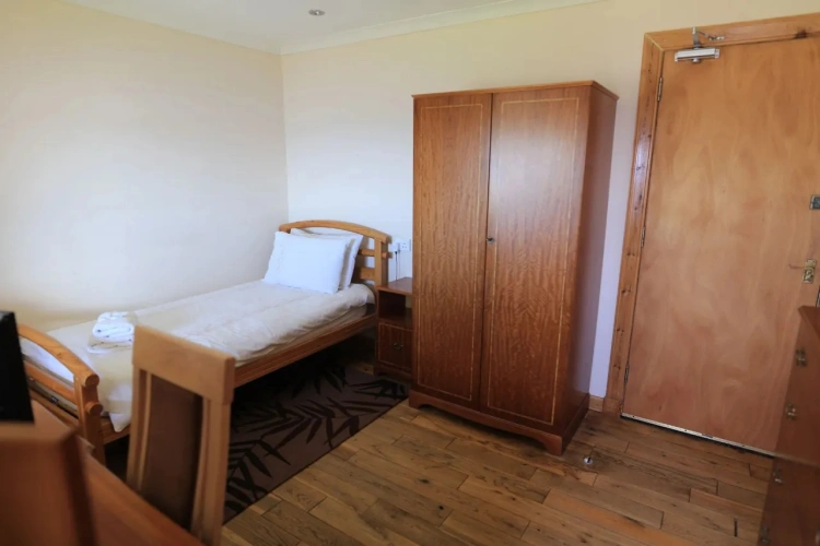 Single room with balcony