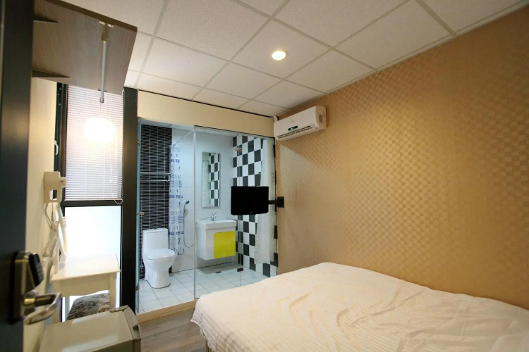 Eiffel Tower Hostel