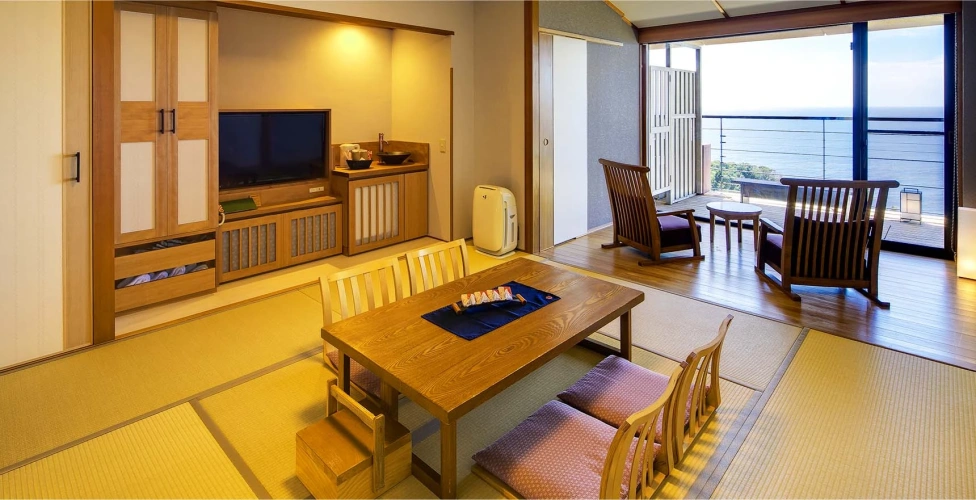 Japanese-Western style room