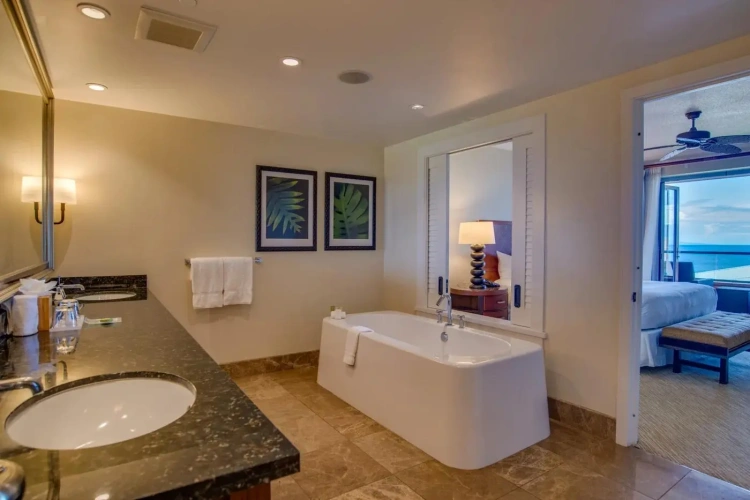 Konea 1025 Penthouse Suite with ocean view