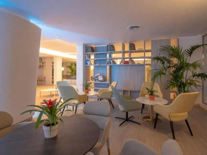 Hotel Antares