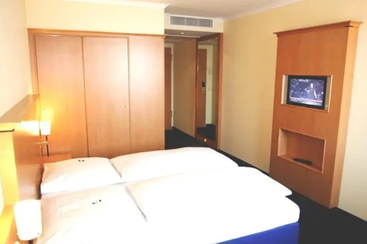 Superior Single room with balcony and with view