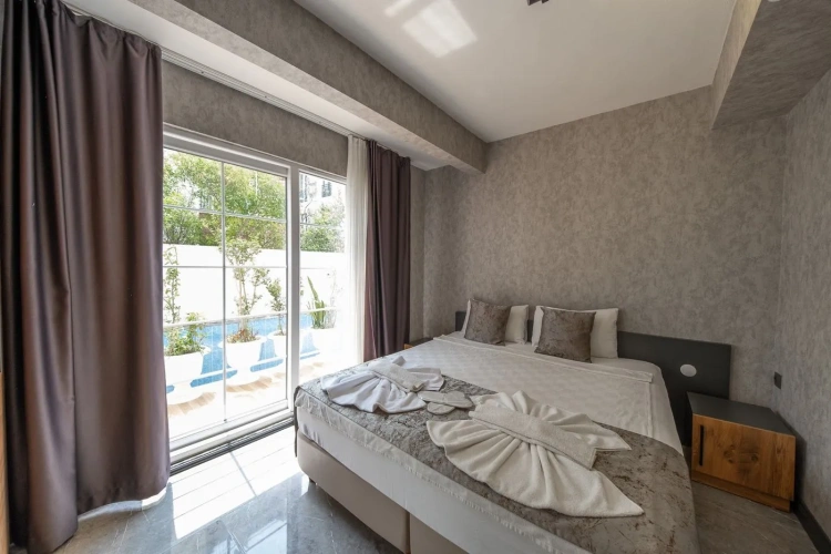 Standard Double Suite