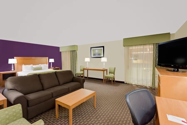 Double Studio Suite