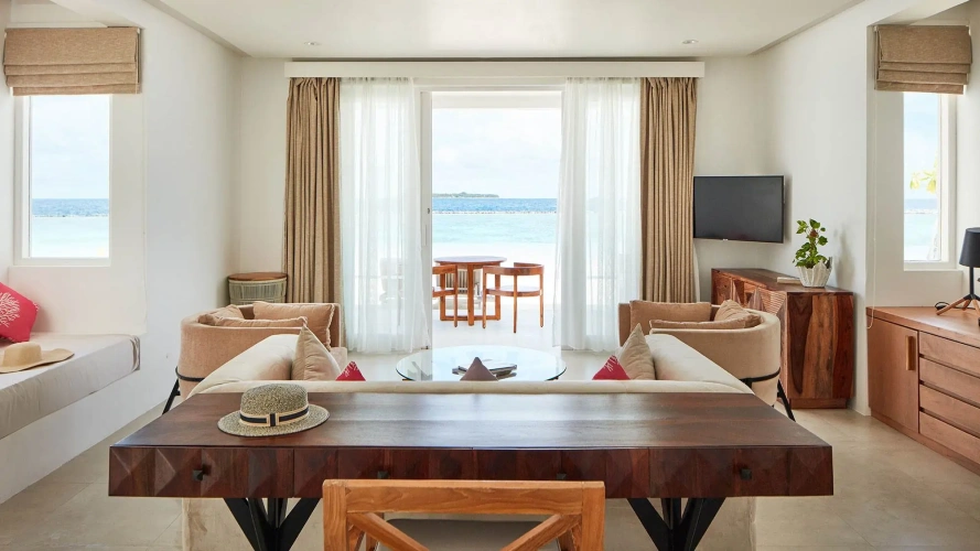 2 Bedrooms Beach Residence with Pool
