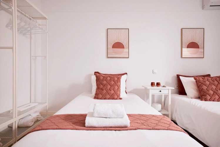 2 Bedrooms Opal Apartment