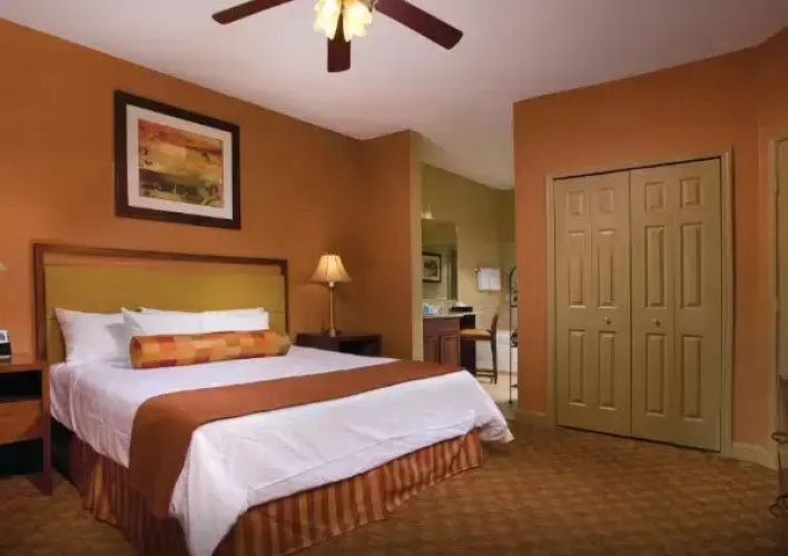 2 Bedrooms Condo