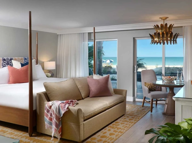 Double Lanai beachfront