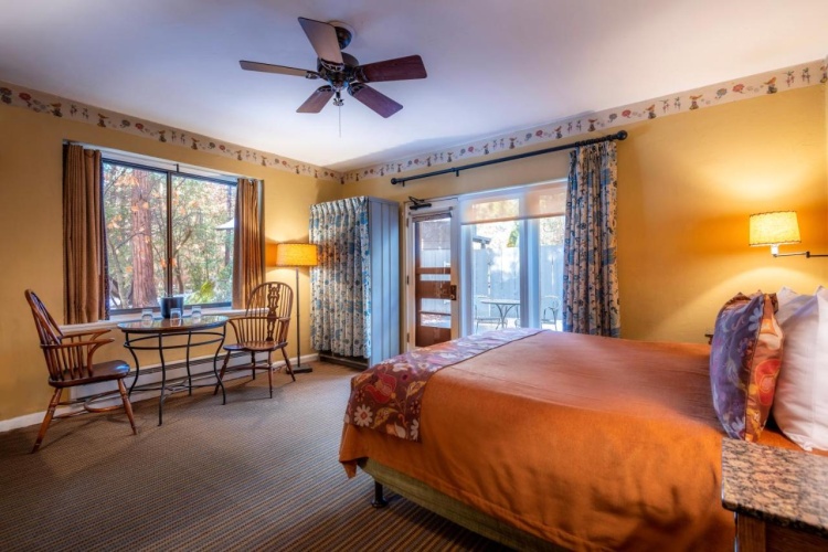 The Ahwahnee photo 12
