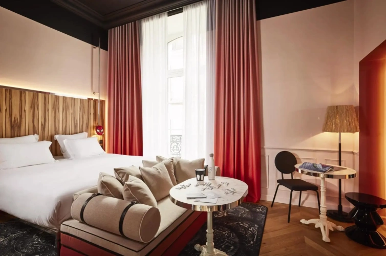 Large Double Mama Room