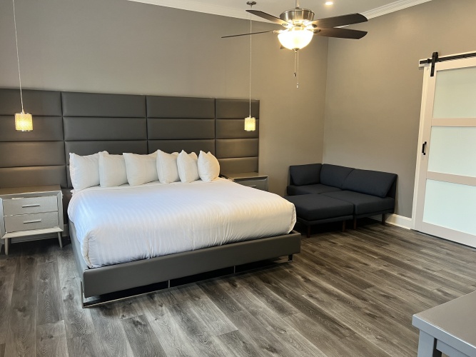 Whirlpool Double Suite