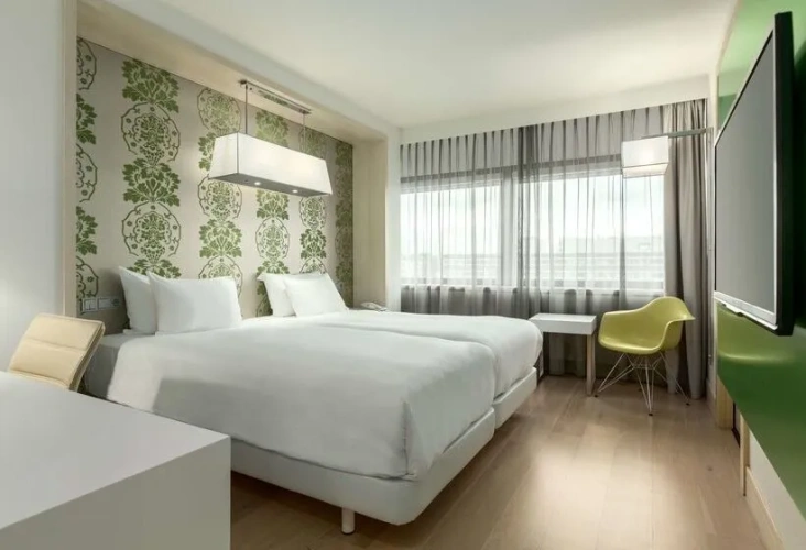Family Connecting room
