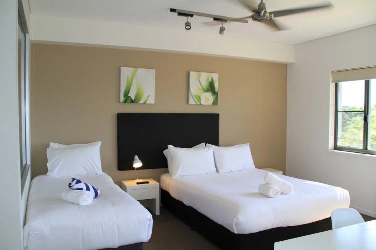 1 Bedroom Triple Apartment with lagoon view