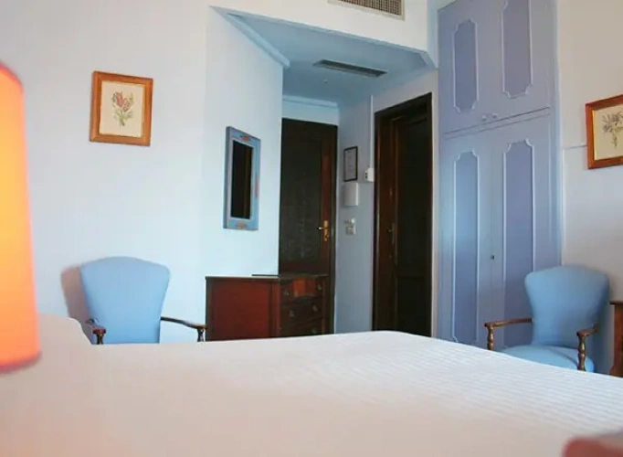 Classic Double room with balcony and with sea view