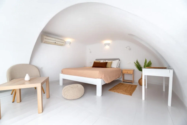 Superior Double Suite with pool view