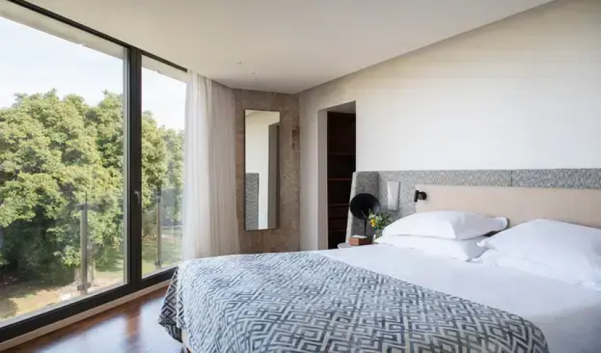 Deluxe Double Suite