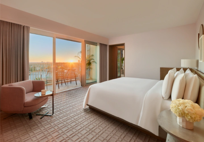 1 Bedroom Corner Double Suite