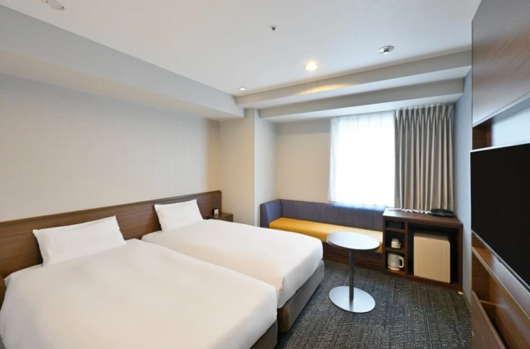 Twin room