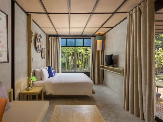Grand Deluxe Double room with balcony and with garden view