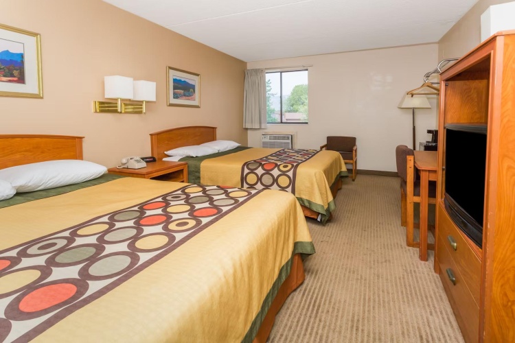Standard Quadruple room